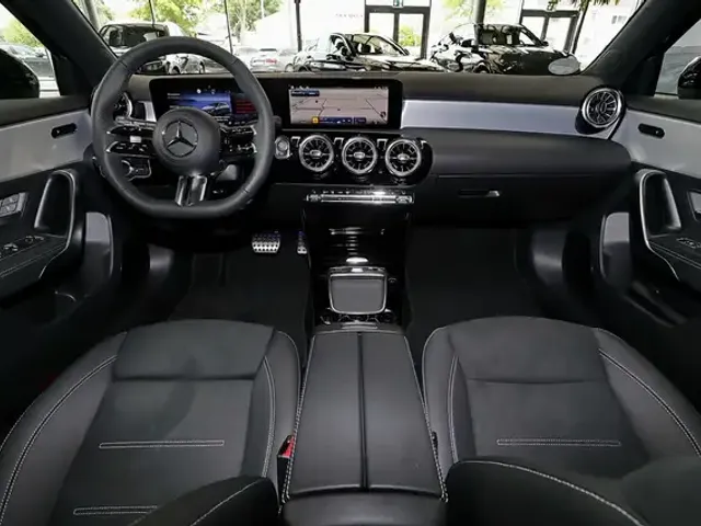 Mercedes-Benz A 200