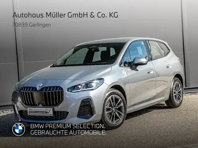 BMW 220