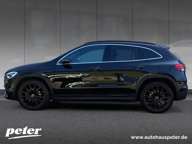 Mercedes-Benz GLA 250