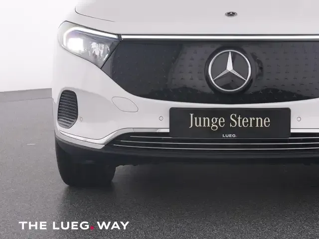 Mercedes-Benz EQA 300