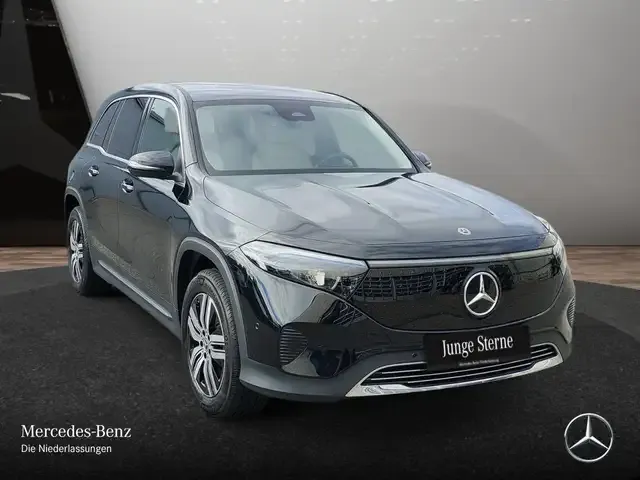 Mercedes-Benz EQB 300
