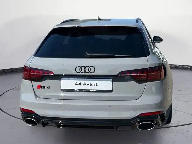 Audi RS4