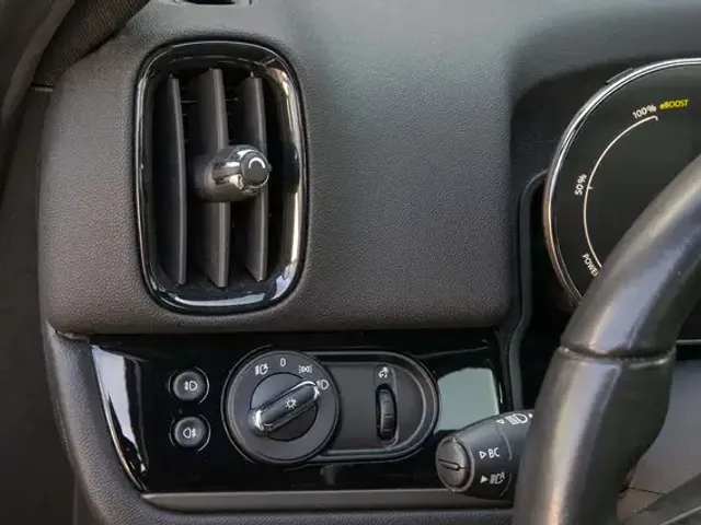 MINI Cooper SE Countryman