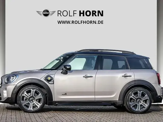 MINI Cooper SE Countryman