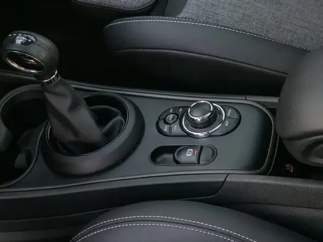 MINI Cooper SE Countryman