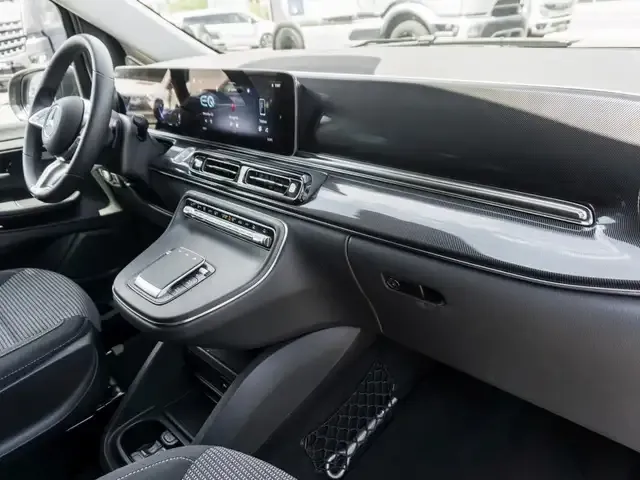 Mercedes-Benz EQV 300