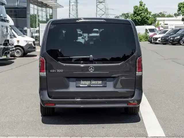 Mercedes-Benz EQV 300