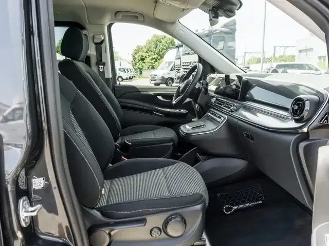 Mercedes-Benz EQV 300