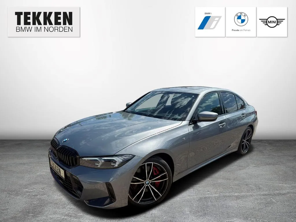 BMW 330