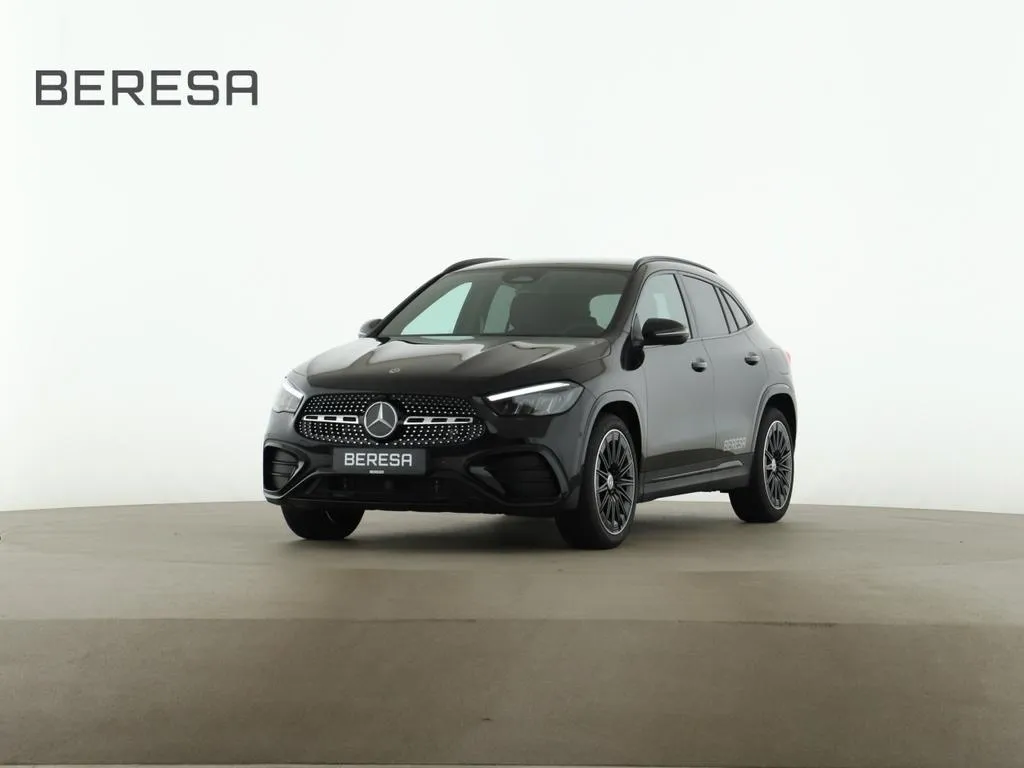 Mercedes-Benz GLA 180