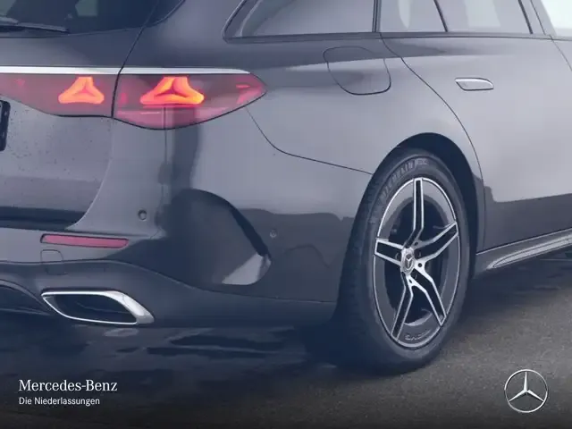 Mercedes-Benz E 300