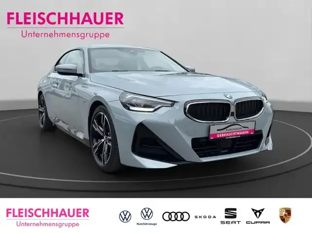 BMW 220