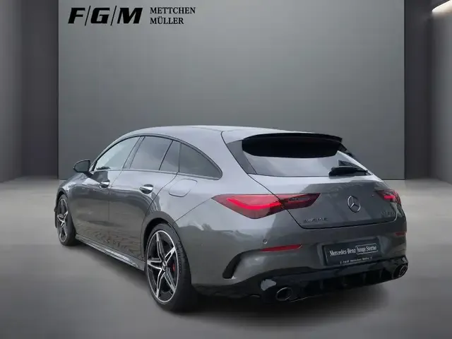 Mercedes-Benz CLA 35 AMG