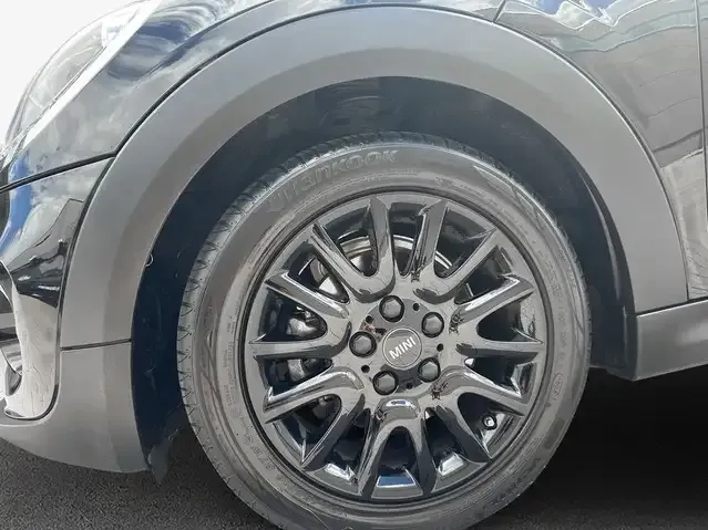 MINI One