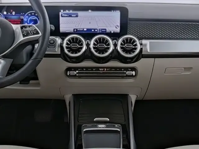 Mercedes-Benz EQB 300