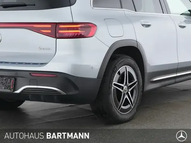 Mercedes-Benz EQB 350