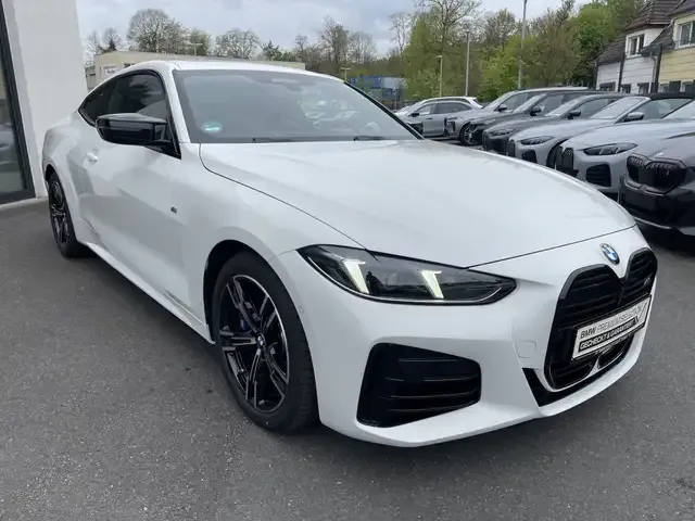 BMW 440