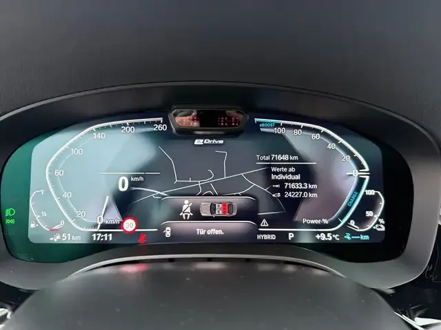 BMW 545