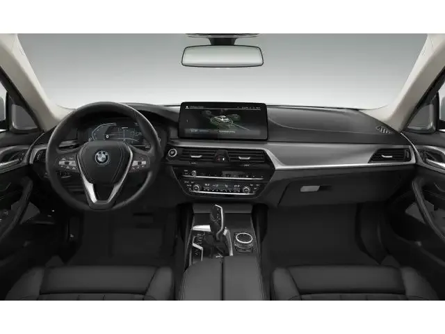 BMW 545