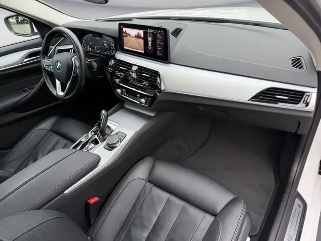 BMW 545