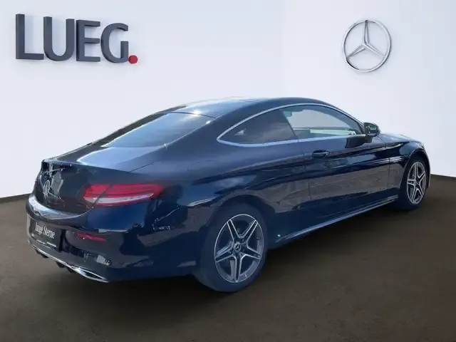 Mercedes-Benz C 220