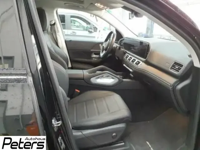 Mercedes-Benz GLS 400