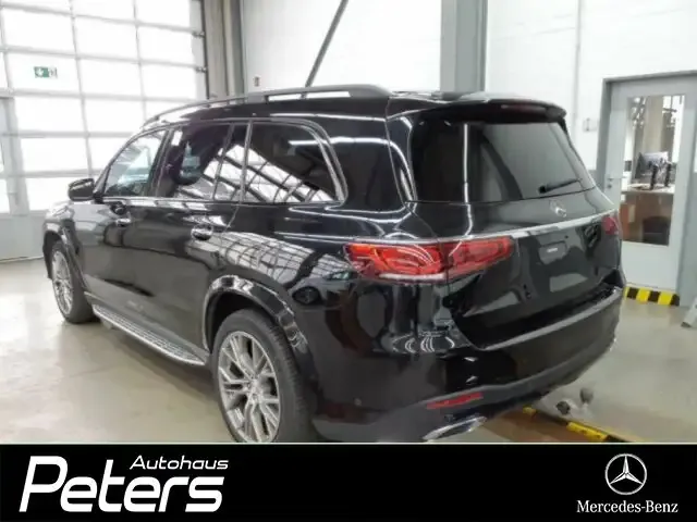 Mercedes-Benz GLS 400