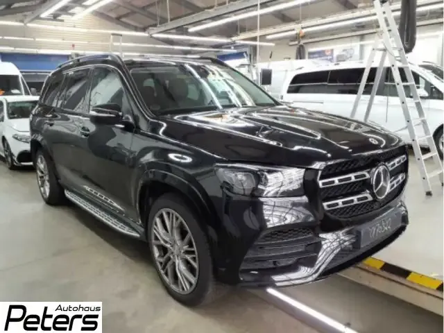 Mercedes-Benz GLS 400