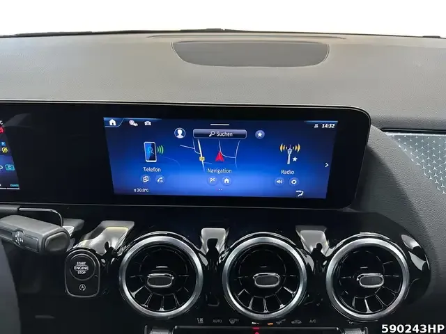 Mercedes-Benz GLA 180