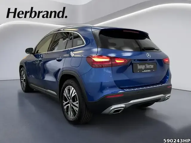 Mercedes-Benz GLA 180