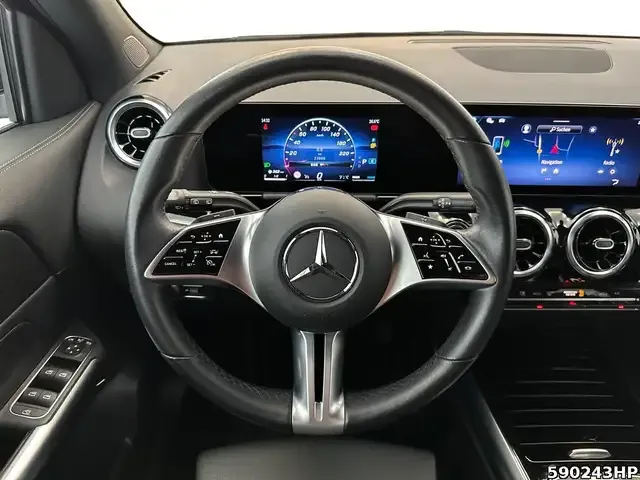 Mercedes-Benz GLA 180