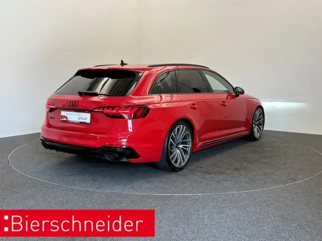 Audi RS4