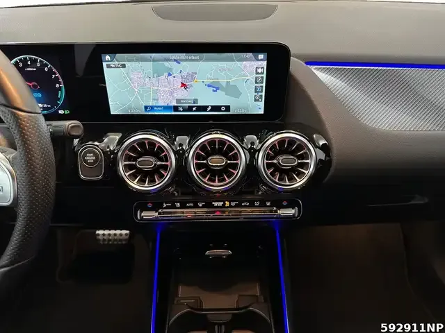 Mercedes-Benz GLA 250