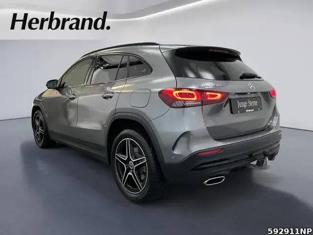 Mercedes-Benz GLA 250