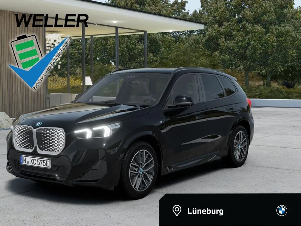 BMW iX1