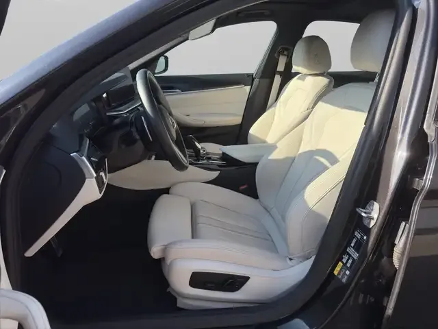 BMW 545