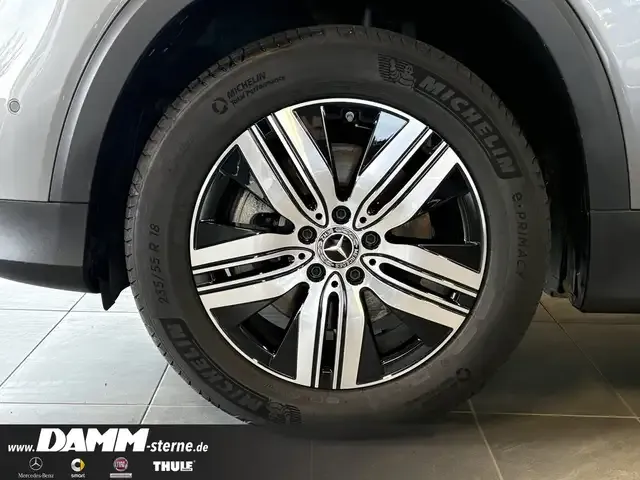 Mercedes-Benz EQB 300