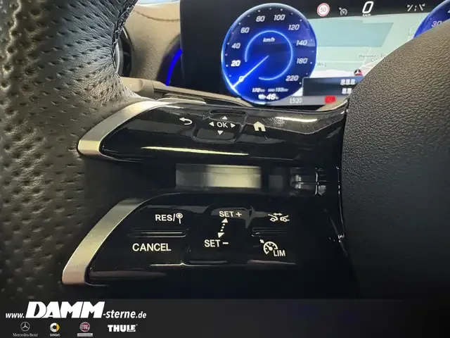 Mercedes-Benz EQB 300