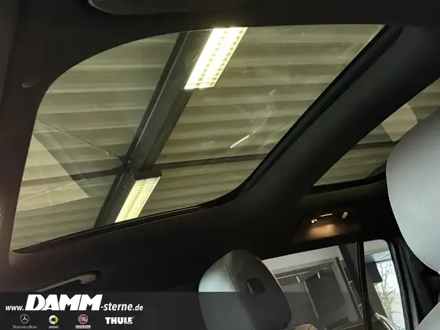 Mercedes-Benz EQB 300