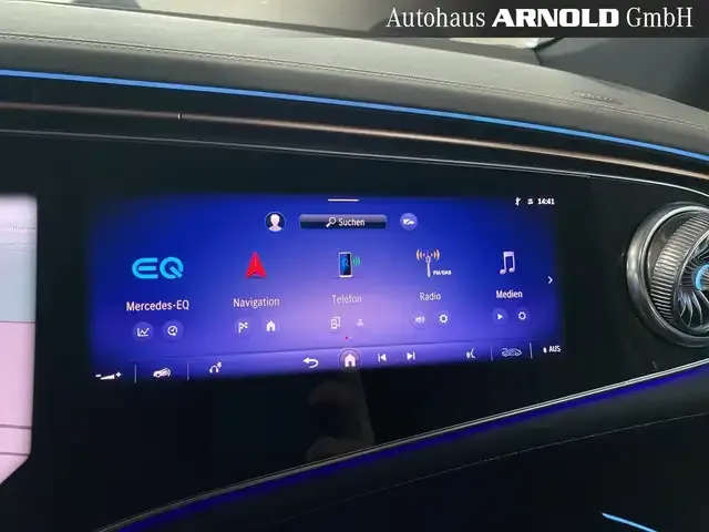 Mercedes-Benz EQS