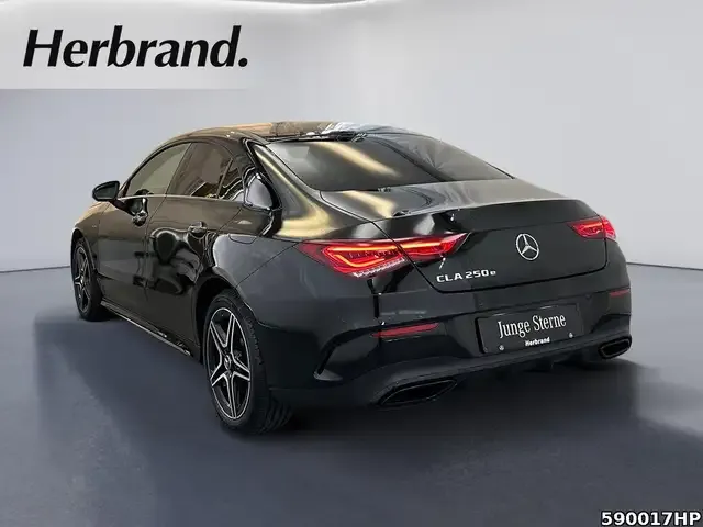 Mercedes-Benz CLA 250
