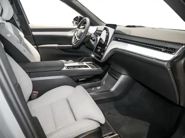 Volvo EX90
