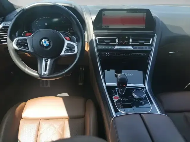 BMW M8