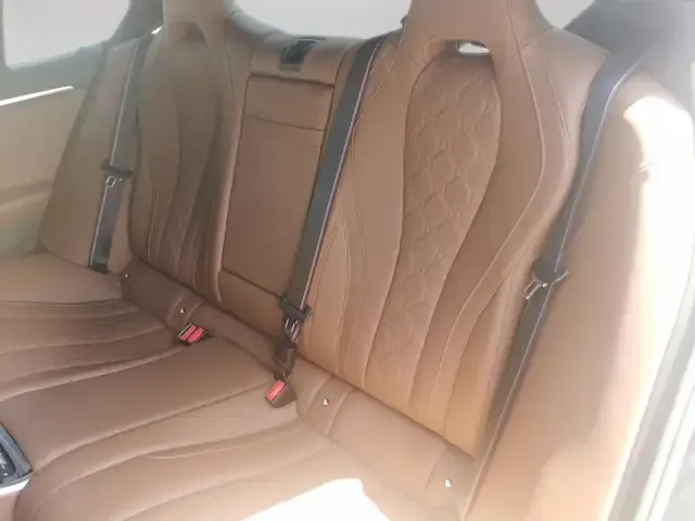 BMW M8