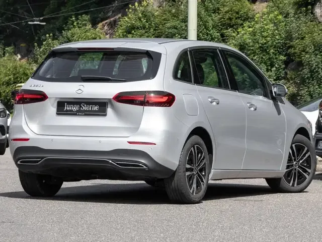 Mercedes-Benz B 250