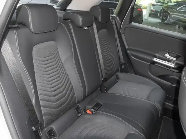 Mercedes-Benz B 250