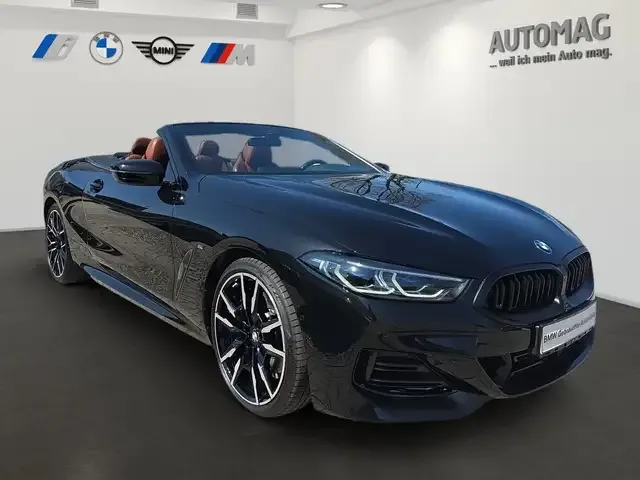 BMW 840