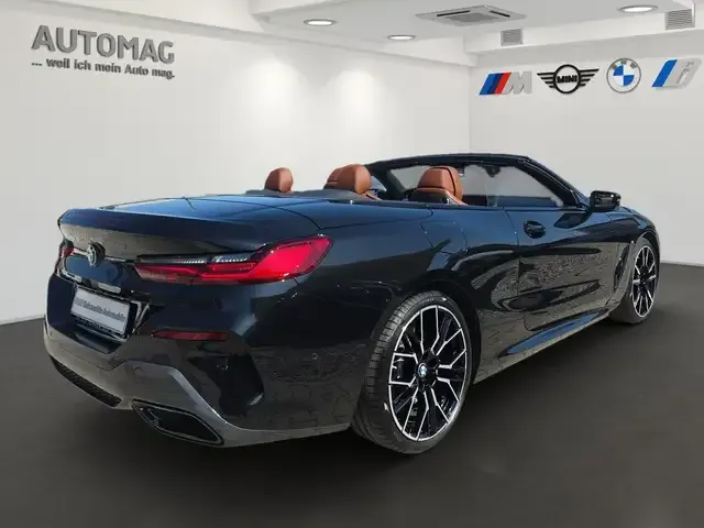 BMW 840