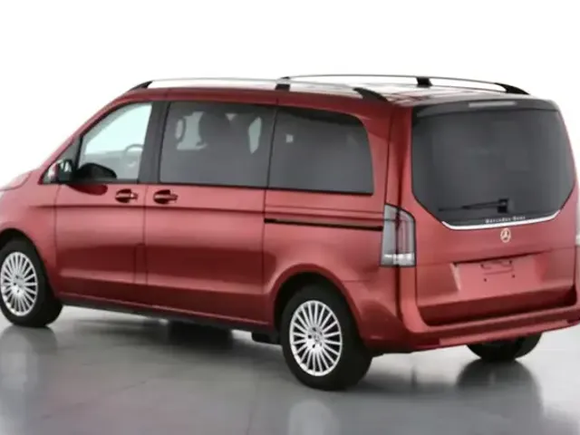 Mercedes-Benz V 250