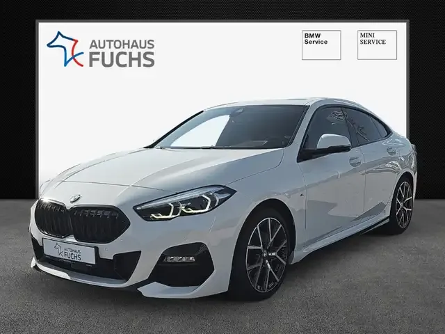 BMW 218
